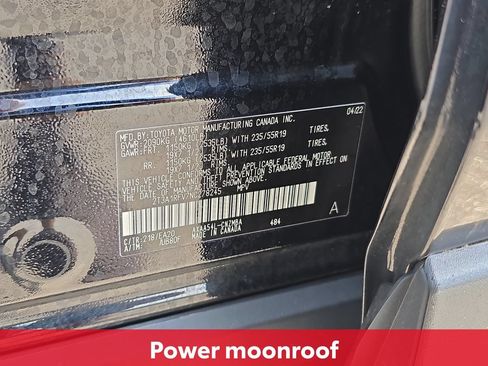 Certified 2022 Toyota RAV4 XLE Premium AWD/4WD image 41