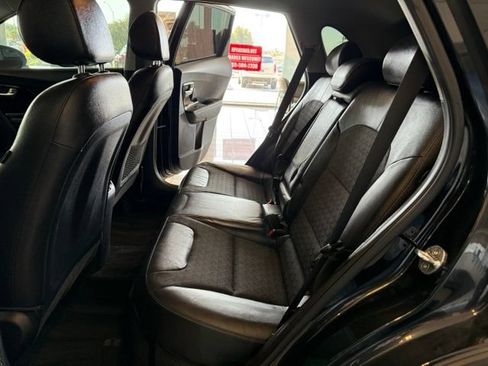 Used 2019 Kia Niro EX FWD image 21