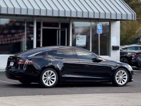 Used 2016 Tesla Model S 75 image 8