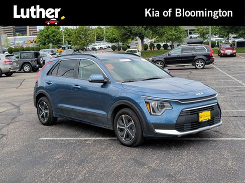 Certified 2024 Kia Niro EX w/ EX Cold Weather Package FWD image 1