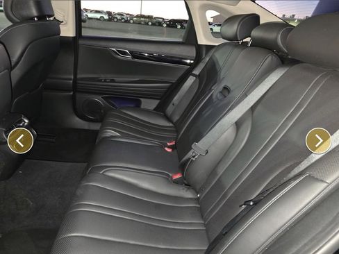 Used 2023 Genesis G80 2.5T image 10