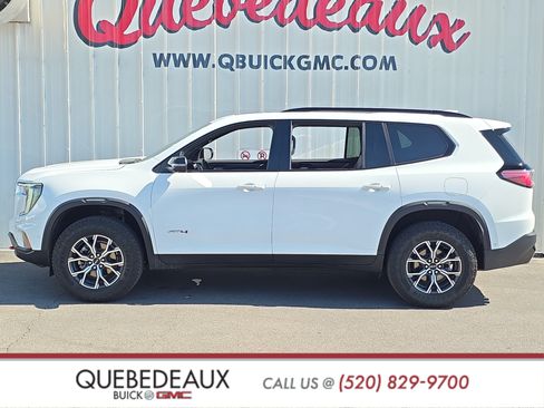 Used 2025 GMC Acadia AT4 w/ Super Cruise Package AWD/4WD image 4