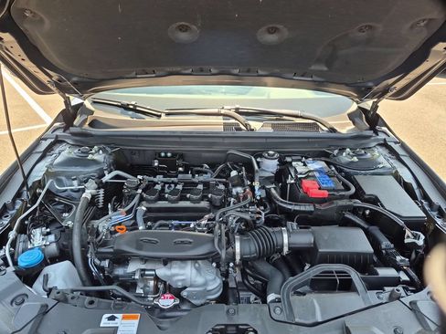 Used 2025 Honda Accord LX image 34