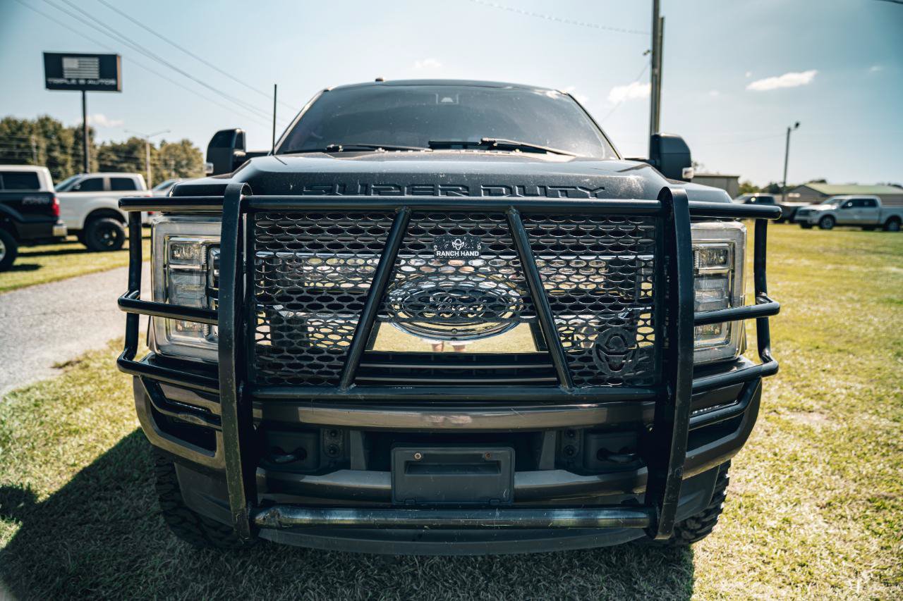 Used 2017 Ford F250 King Ranch w/ King Ranch Ultimate Package AWD/4WD image 2