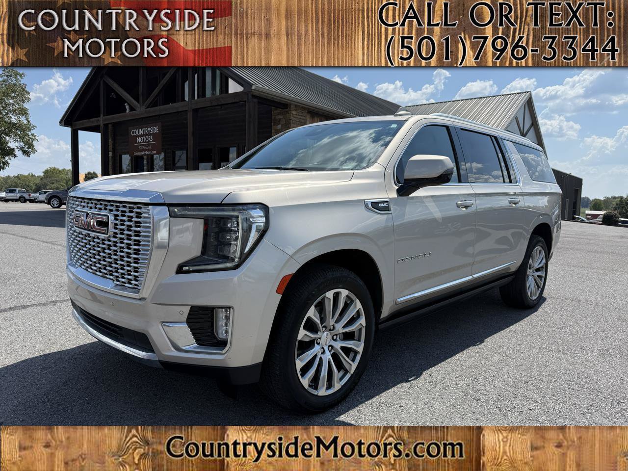 Used 2023 GMC Yukon XL Denali AWD/4WD image 1