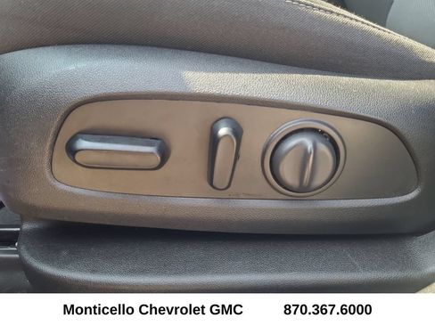 Used 2023 Chevrolet Blazer LT w/ Convenience Package FWD image 15
