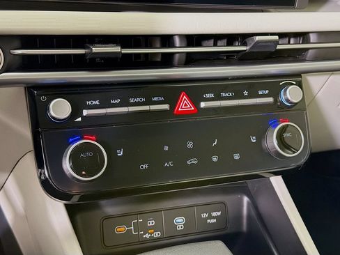 Used 2026 Hyundai Tucson SEL FWD image 18