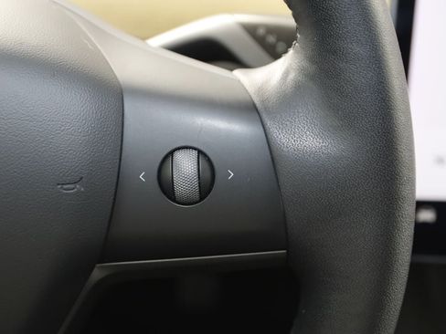 Used 2021 Tesla Model 3 Long Range image 33