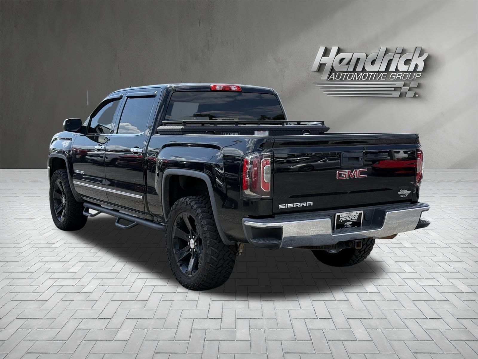 Used 2016 GMC Sierra 1500 SLT w/ SLT Premium Package AWD/4WD image 9