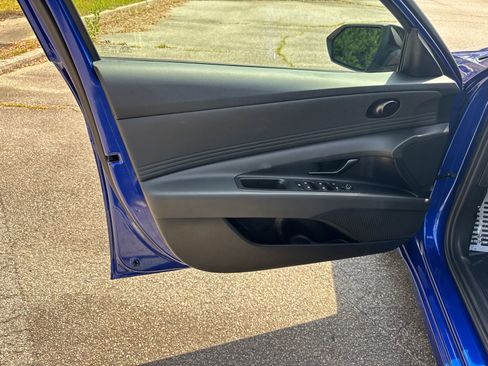 Certified 2026 Hyundai Elantra Sport FWD image 10