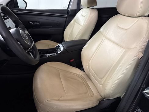 Used 2022 Hyundai Tucson SEL w/ Winter Package FWD image 11