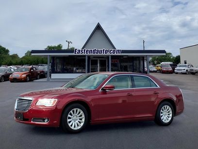 Used 2014 Chrysler 300 w/ Driver Convenience Group