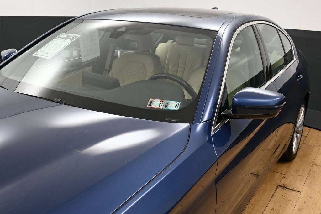 Used 2023 BMW 530i xDrive w/ Convenience Package AWD/4WD image 7