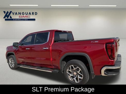 Used 2023 GMC Sierra 1500 SLT w/ SLT Premium Package AWD/4WD image 4