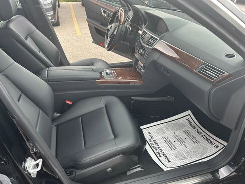 Used 2013 Mercedes-Benz E 350 BlueTEC Sedan image 24