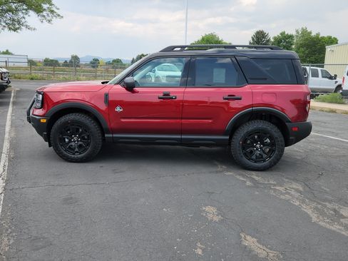 New 2026 Ford Bronco Sport Outer Banks w/ Sasquatch Outer Banks Package AWD/4WD image 3