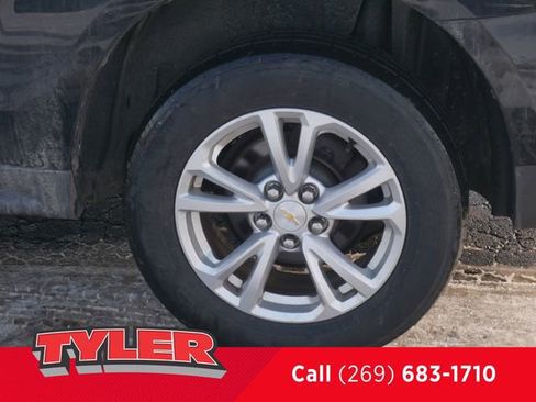 Used 2016 Chevrolet Equinox LT w/ Convenience Package image 42