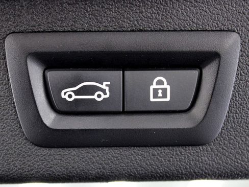 Used 2019 BMW X7 xDrive40i w/ Premium Package image 82