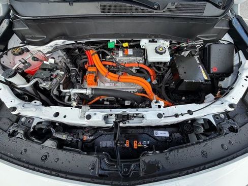 New 2027 Chevrolet Bolt RS FWD image 17