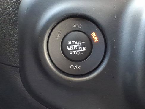 Used 2021 Jeep Wrangler Sport AWD/4WD image 29