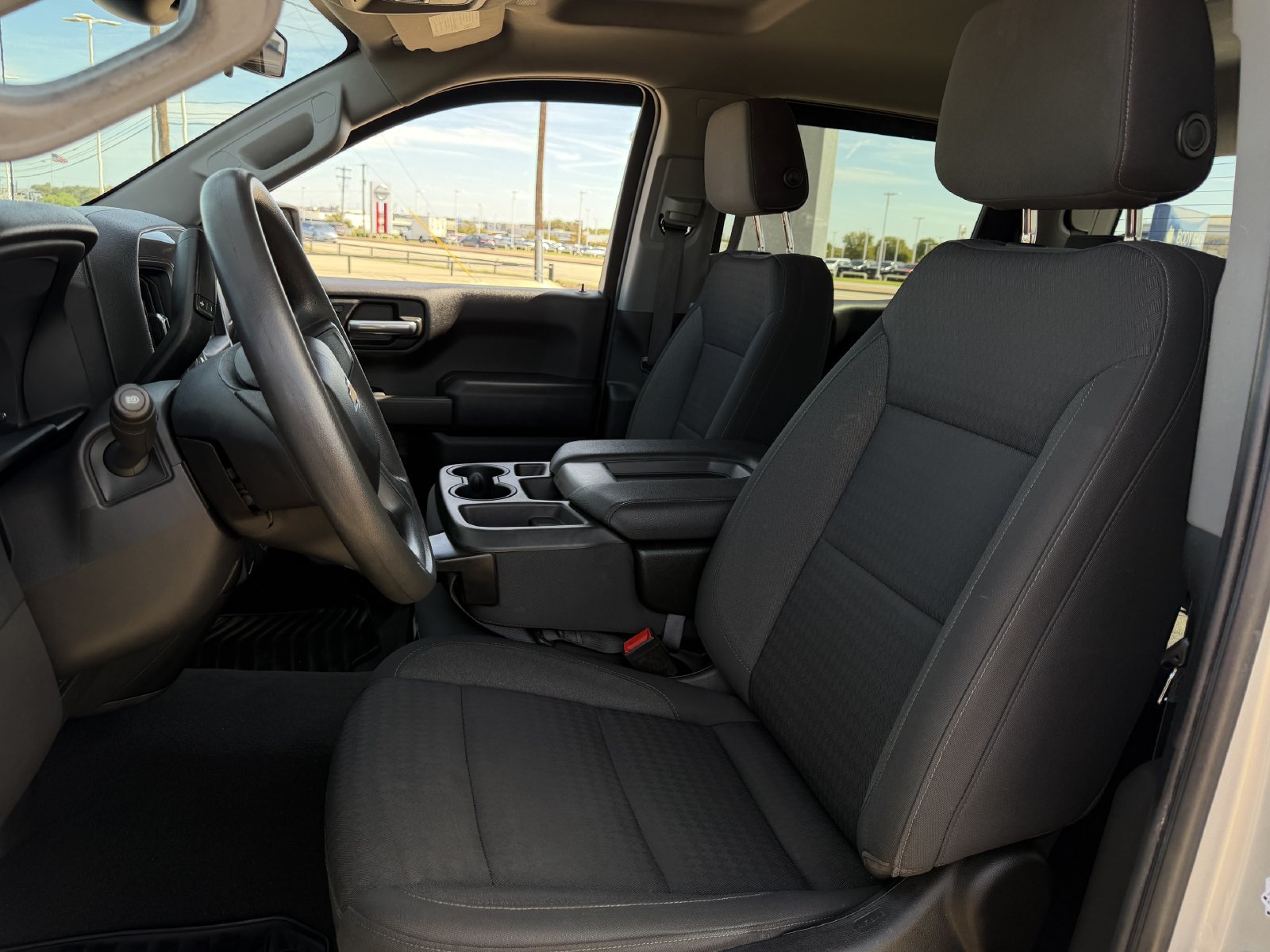 Used 2022 Chevrolet Silverado 1500 Custom AWD/4WD image 25