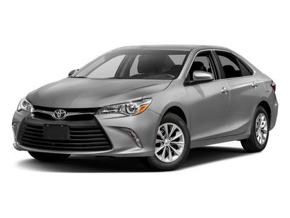 Used 2017 Toyota Camry XLE w/ Moonroof Package