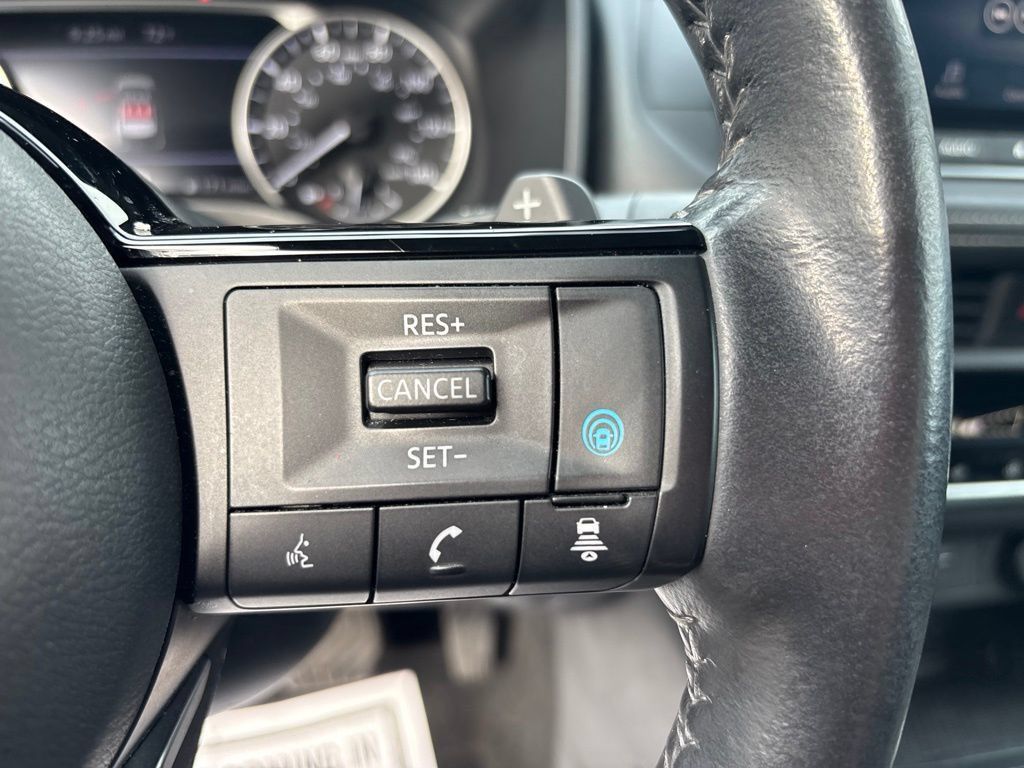 Certified 2023 Nissan Rogue SV w/ SV Premium B Package AWD/4WD image 22