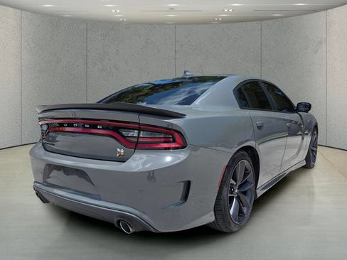 Used 2019 Dodge Charger Scat Pack w/ Plus Group RWD image 4
