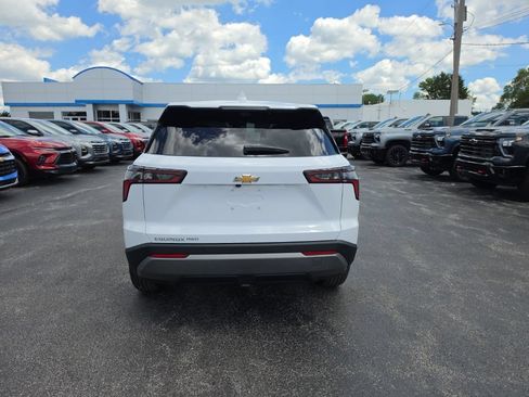 New 2026 Chevrolet Equinox LT w/ Convenience Package II AWD/4WD image 6
