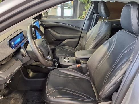 Used 2021 Ford Mustang Mach-E Premium image 28