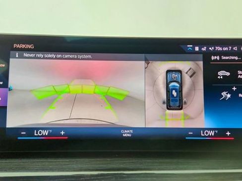 Used 2023 BMW X7 M60i w/ Executive Package image 50