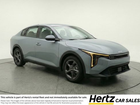 Used 2025 Kia K4 FWD image 1