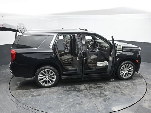 Used 2023 GMC Yukon Denali w/ Denali Reserve Package image 55