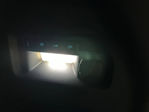 Certified 2023 Ford Explorer Limited w/ Equipment Group 301A image 33