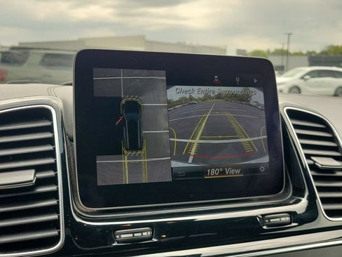 Used 2018 Mercedes-Benz GLS 450 4MATIC image 23