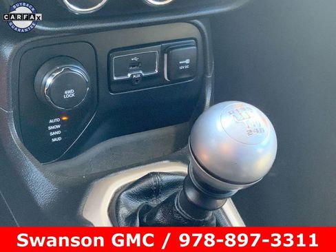 Used 2016 Jeep Renegade Sport w/ Power & Air Group image 34