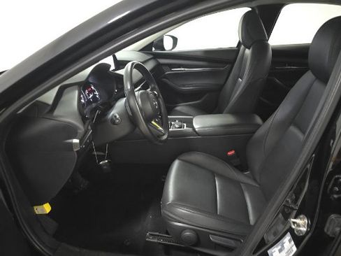 Used 2024 MAZDA MAZDA3 s FWD image 4