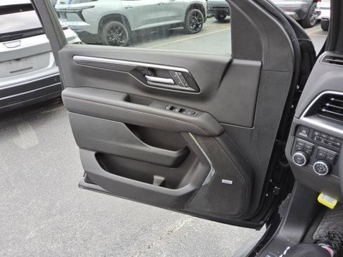 Used 2025 Chevrolet Tahoe RST w/ Advanced Technology Package image 6