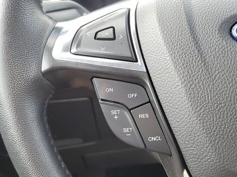 Certified 2021 Ford Edge SEL w/ Convenience Package AWD/4WD image 12