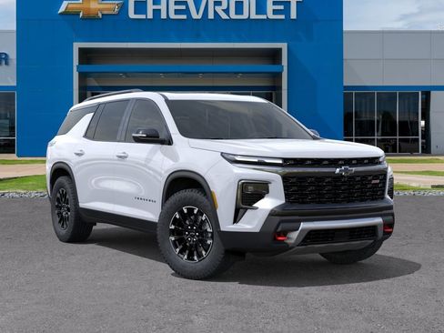 New 2026 Chevrolet Traverse Z71 w/ Driver Confidence Package AWD/4WD image 7