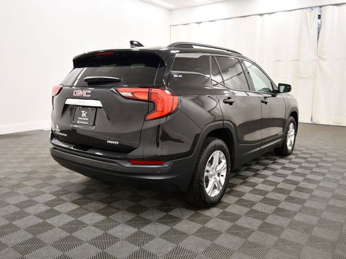 Used 2019 GMC Terrain SLE w/ Driver Convenience Package AWD/4WD image 8