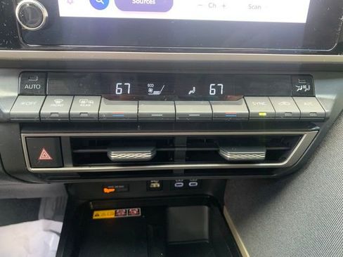 Certified 2025 Toyota Camry LE image 30