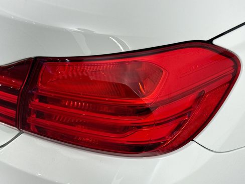 Used 2016 BMW 428i Convertible image 29