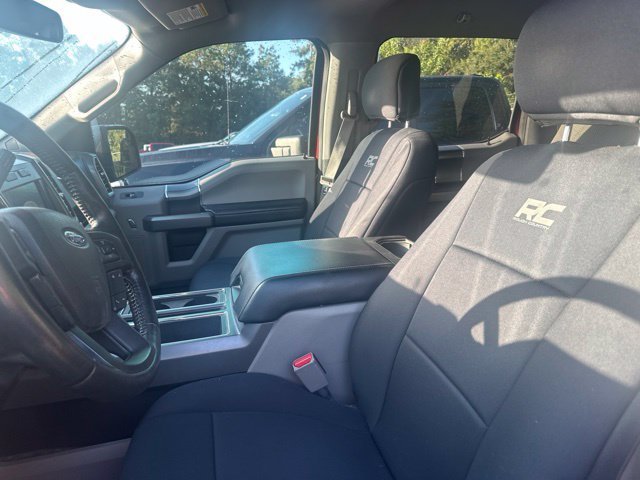 Used 2017 Ford F150 XLT w/ Equipment Group 302A Luxury AWD/4WD image 12