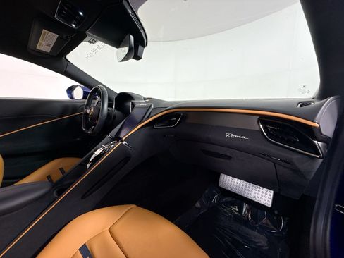 Certified 2021 Ferrari Roma RWD image 25
