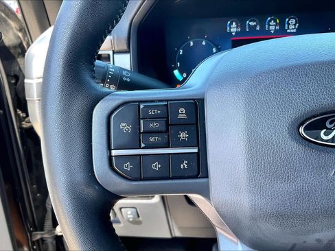 Used 2024 Ford F150 Lariat w/ Bed Utility Package AWD/4WD image 23