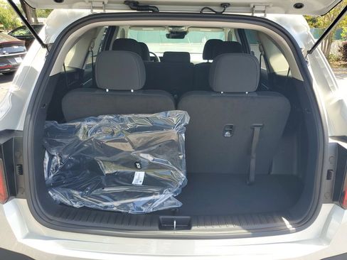 New 2026 Kia Sorento LX image 28