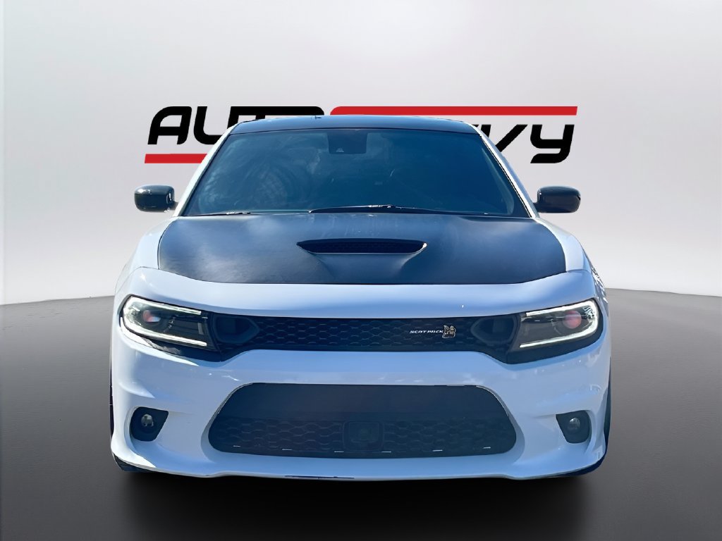 Used 2023 Dodge Charger Scat Pack w/ Plus Group RWD image 2