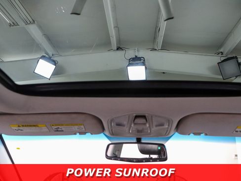 Used 2018 Hyundai Santa Fe Sport FWD image 21