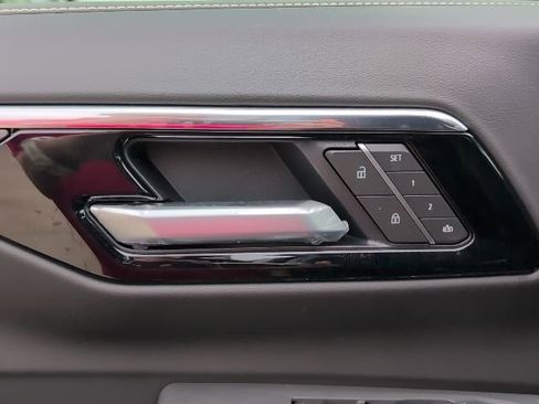 New 2026 Chevrolet Tahoe Premier w/ Sun And Tow Package image 18